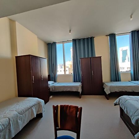 Oasis Hostel 阿布扎比 外观 照片