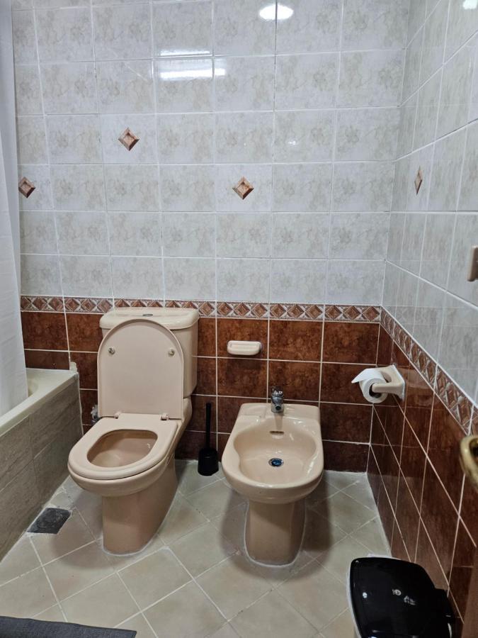 Oasis Hostel 阿布扎比 外观 照片