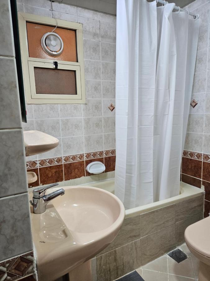 Oasis Hostel 阿布扎比 外观 照片